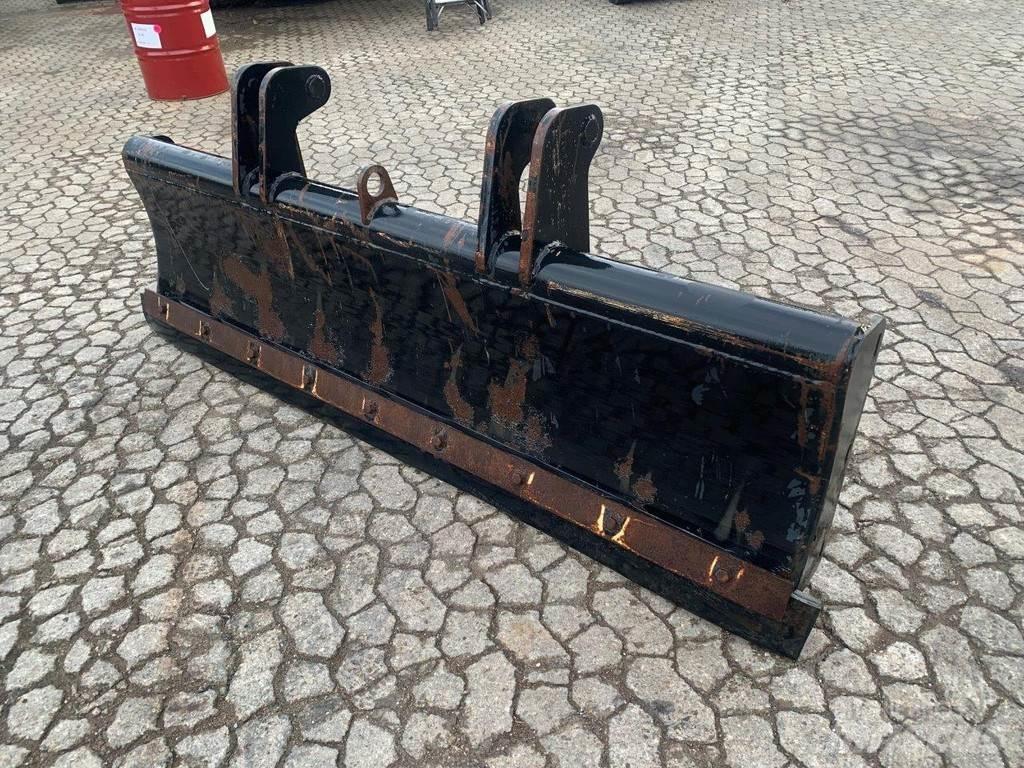 Terex  Puskulevyt