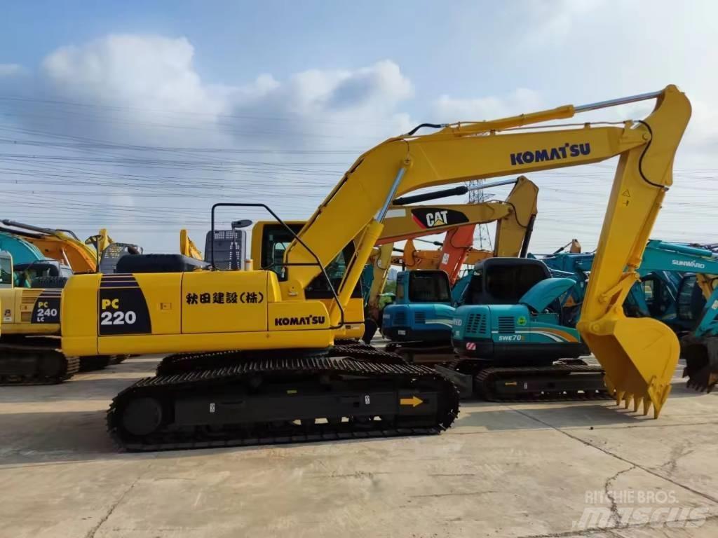 Komatsu PC 220 Telakaivukoneet