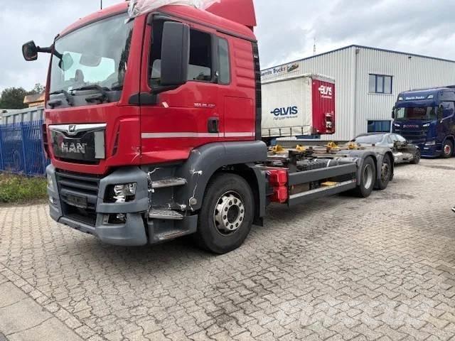 MAN TGS 26.420 Vaihtolava-autot
