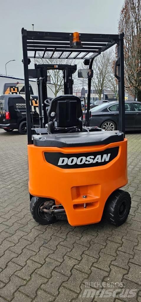 Doosan B 25 X-7 Sähkötrukit