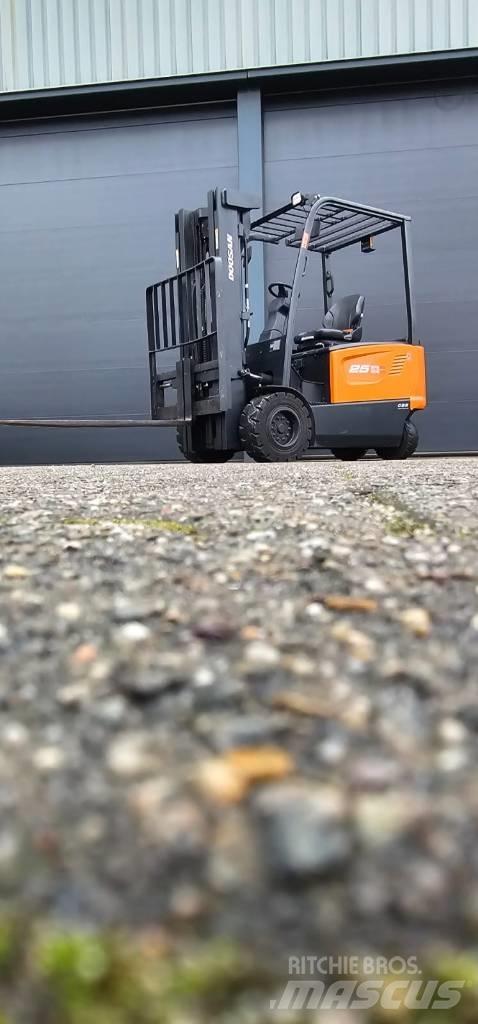 Doosan B 25 X-7 Sähkötrukit