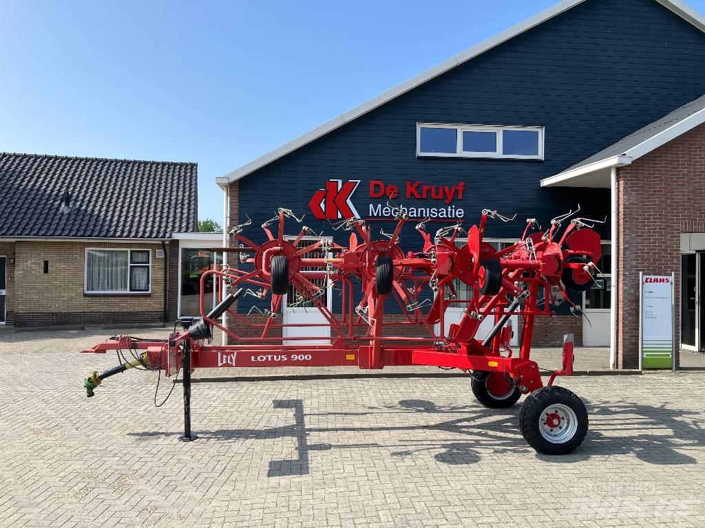 Lely lotus 900 Pöyhimet ja haravat