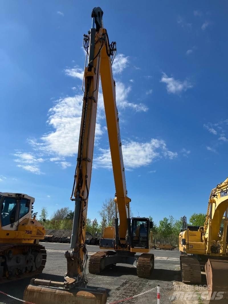 Liebherr R936 Telakaivukoneet