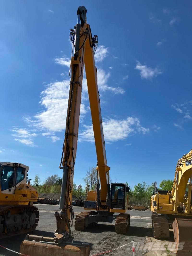 Liebherr R936 Telakaivukoneet