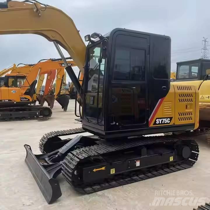 Sany SY75C Midikaivukoneet 7t - 12t