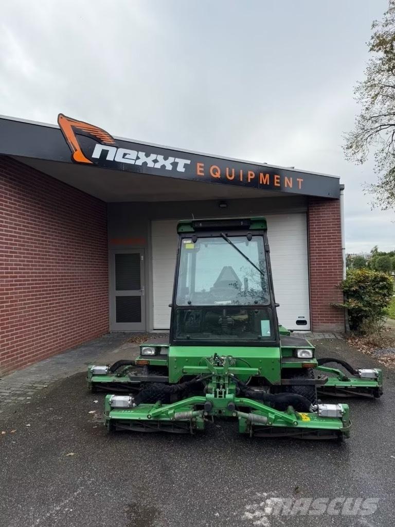 John Deere 1903 Päältäajettavat ruohonleikkurit