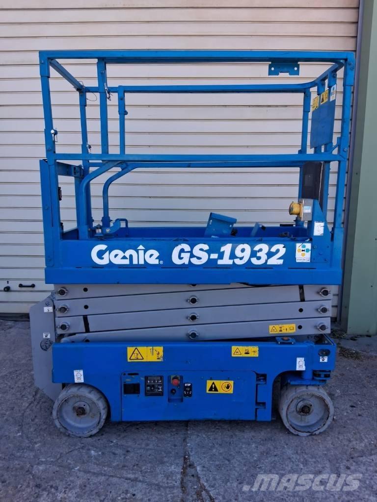 Genie GS 1932 Saksilavat
