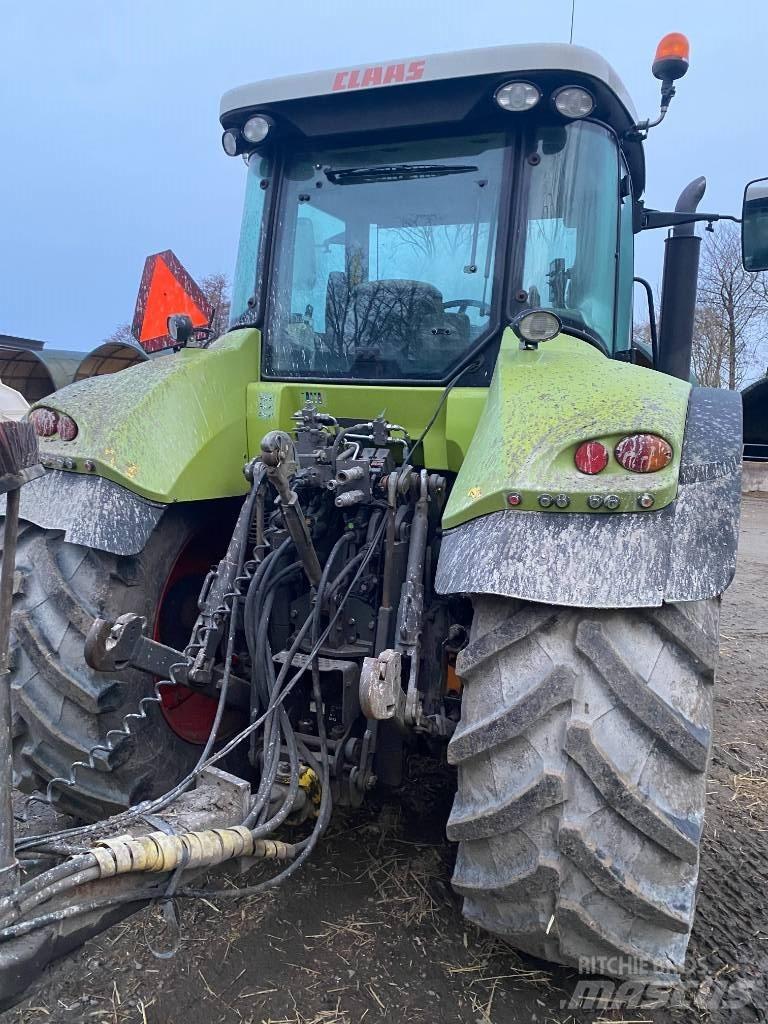 CLAAS Arion 640 Traktorit