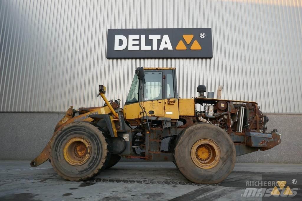 Komatsu WA470-6 Pyöräkuormaajat