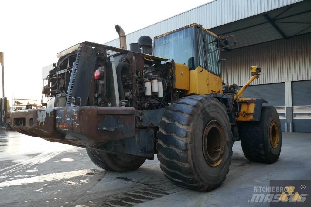 Komatsu WA470-6 Pyöräkuormaajat