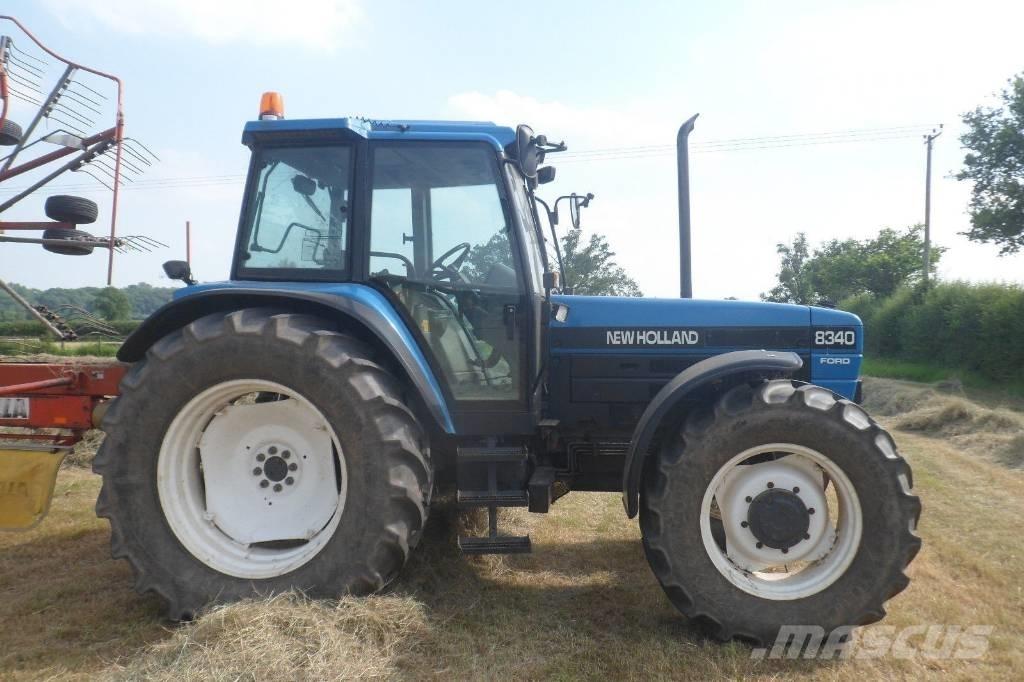 New Holland 8340 Traktorit
