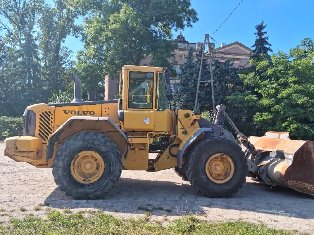Volvo L 120 E Pyöräkuormaajat