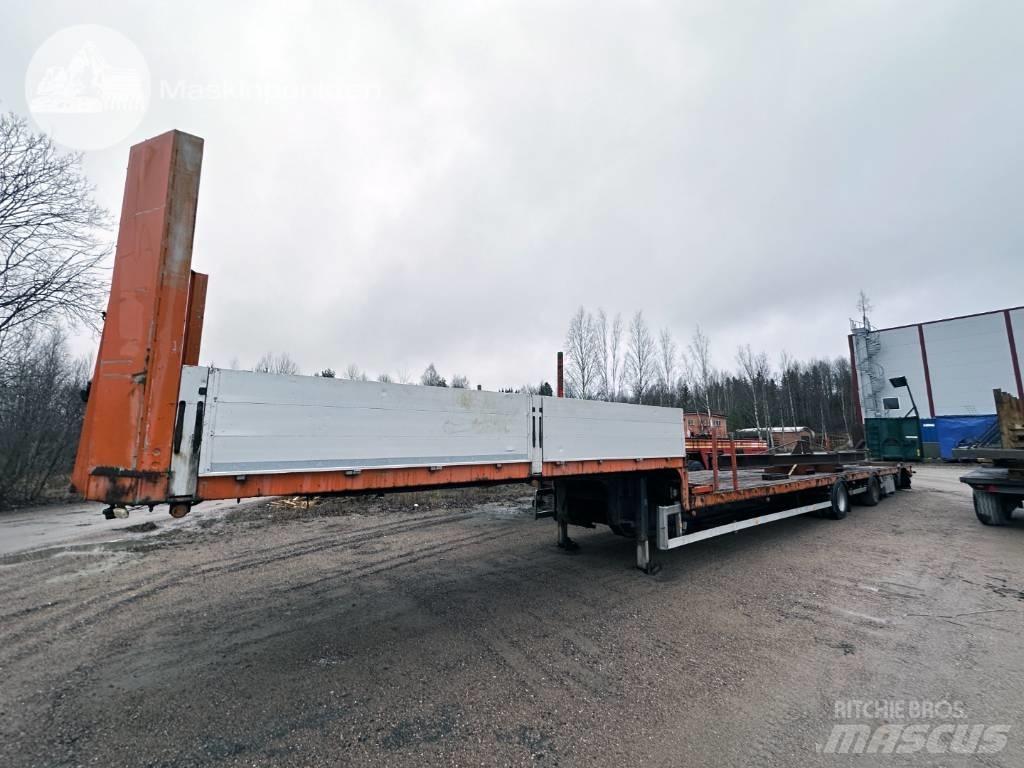 Briab Jumbotrailer Puoliperävaunulavetit