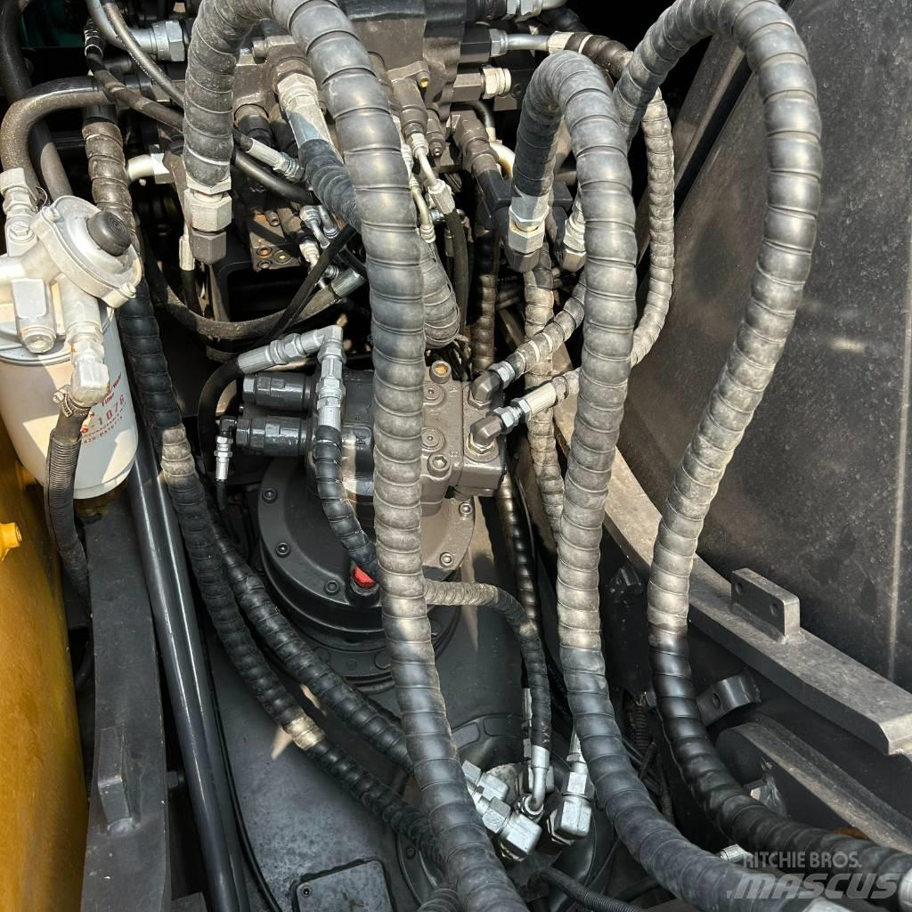 Volvo 140 Telakaivukoneet