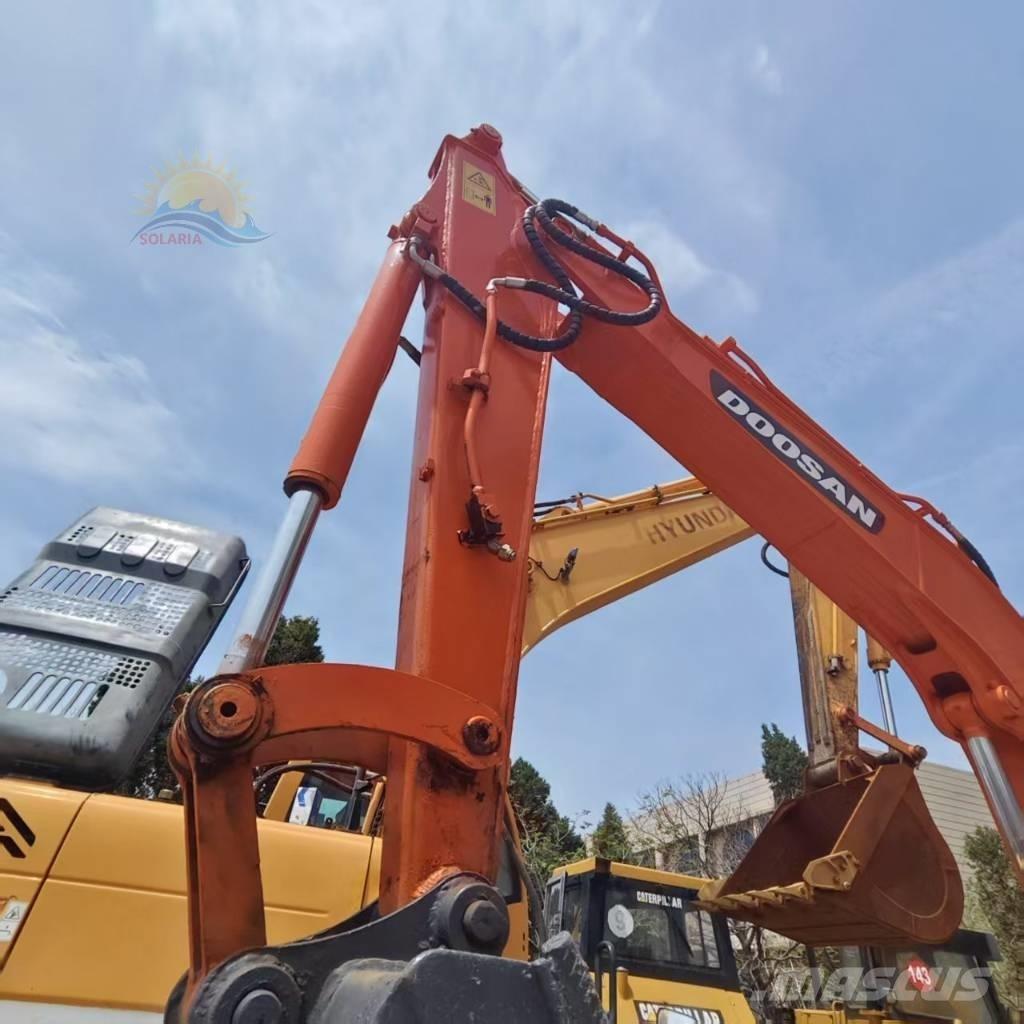 Doosan DH 60-7 Minikaivukoneet < 7t
