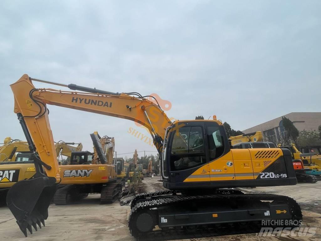 Hyundai Robex 220 Telakaivukoneet
