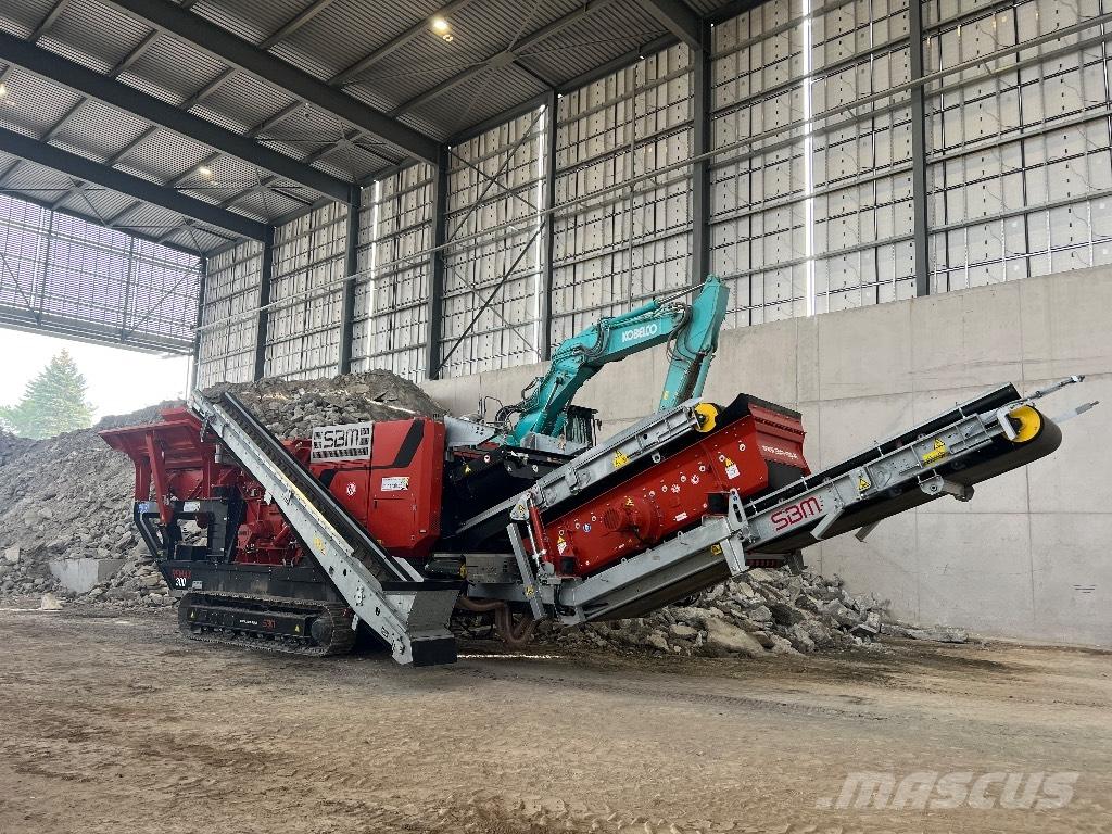 SBM Remax 300 Mobiilimurskaimet