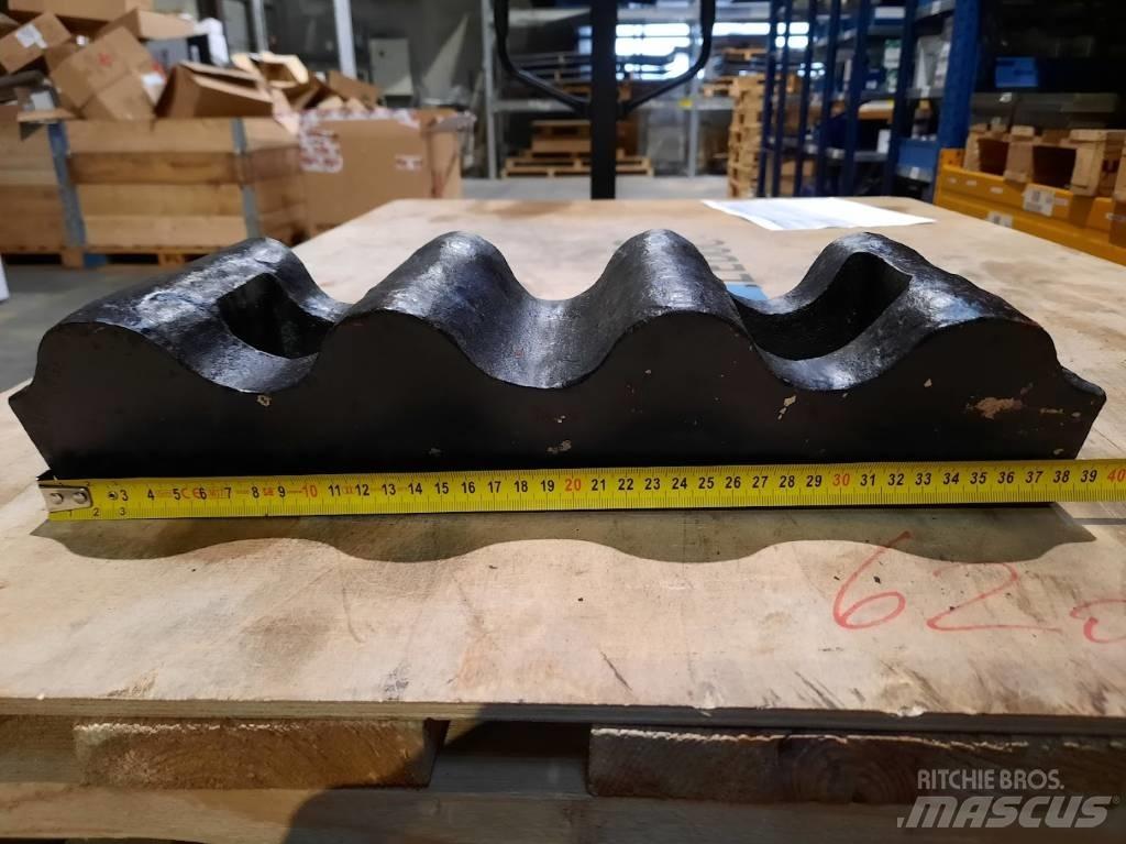 Pegson 800x550 Leikkurimurskaimet