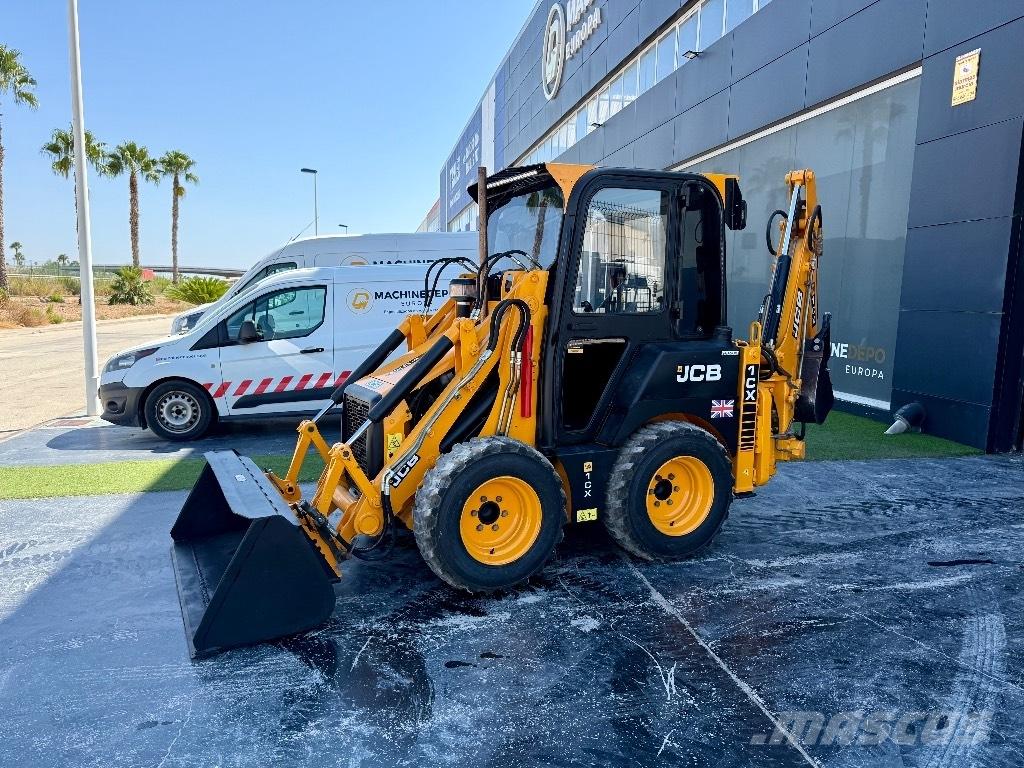 JCB 1 CX Kaivurikuormaajat