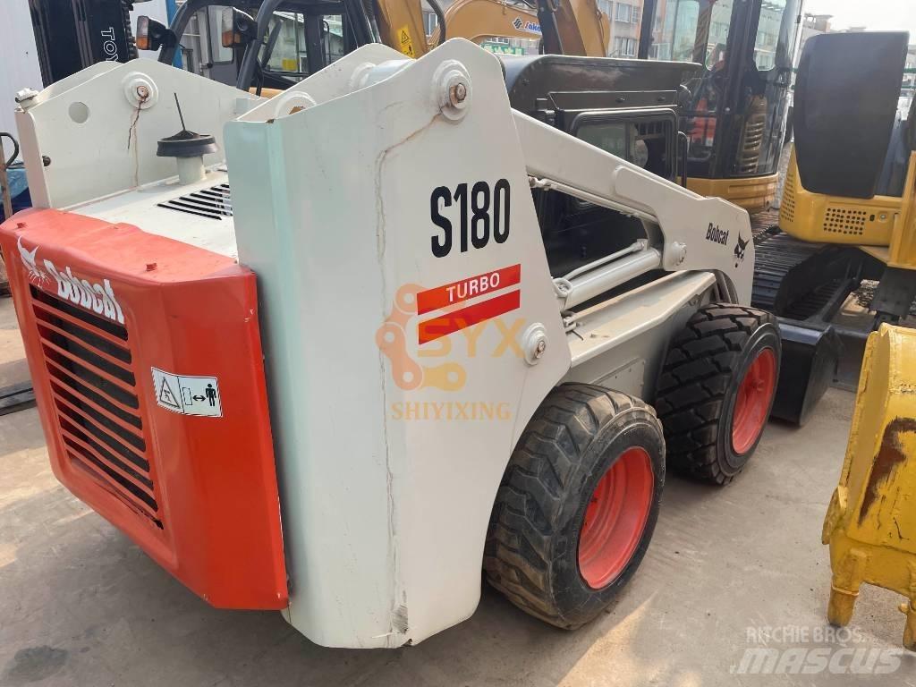 Bobcat S180 Liukuohjatut kuormaajat
