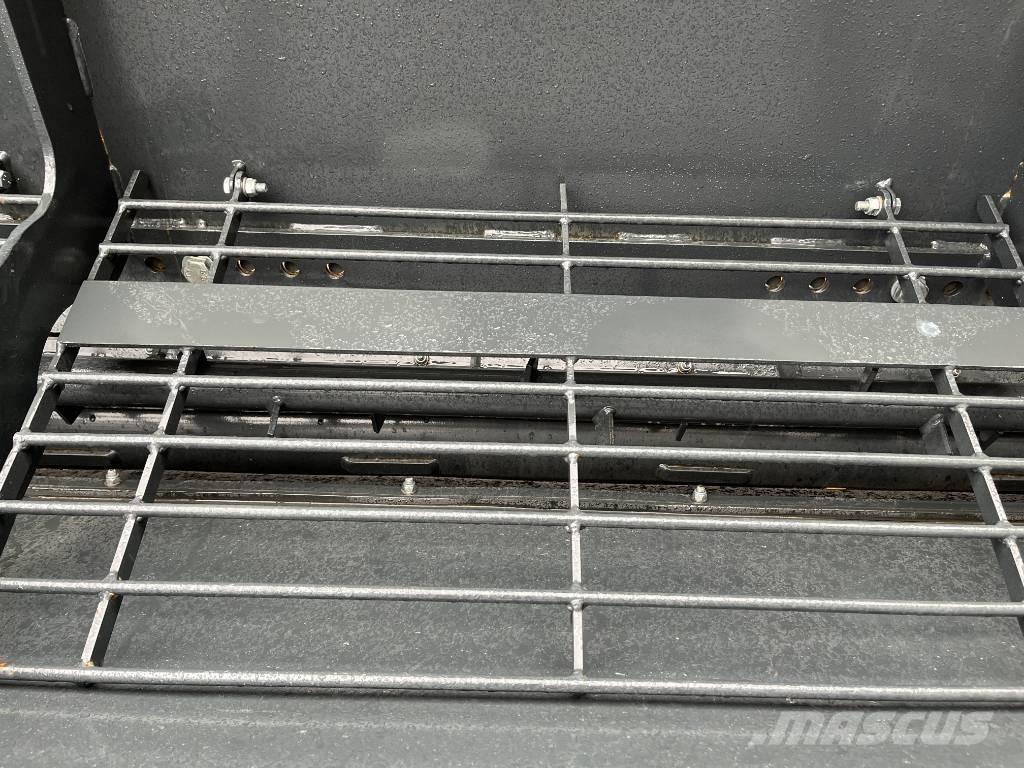 Ysta SP-1000 Hiekan- ja suolanlevittimet