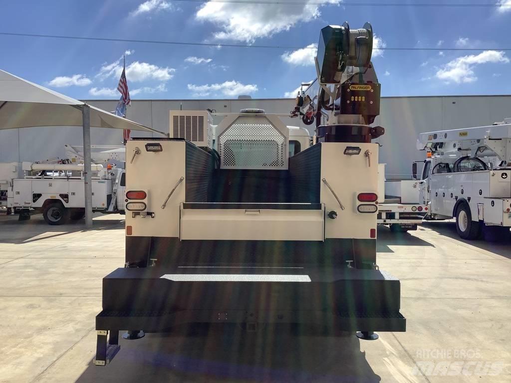 Kenworth T 280 Tienhoitoautot