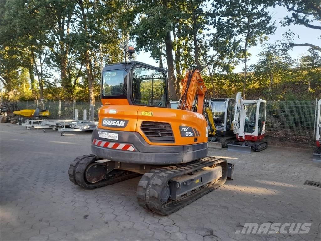 Doosan DX85R-3 Midikaivukoneet 7t - 12t