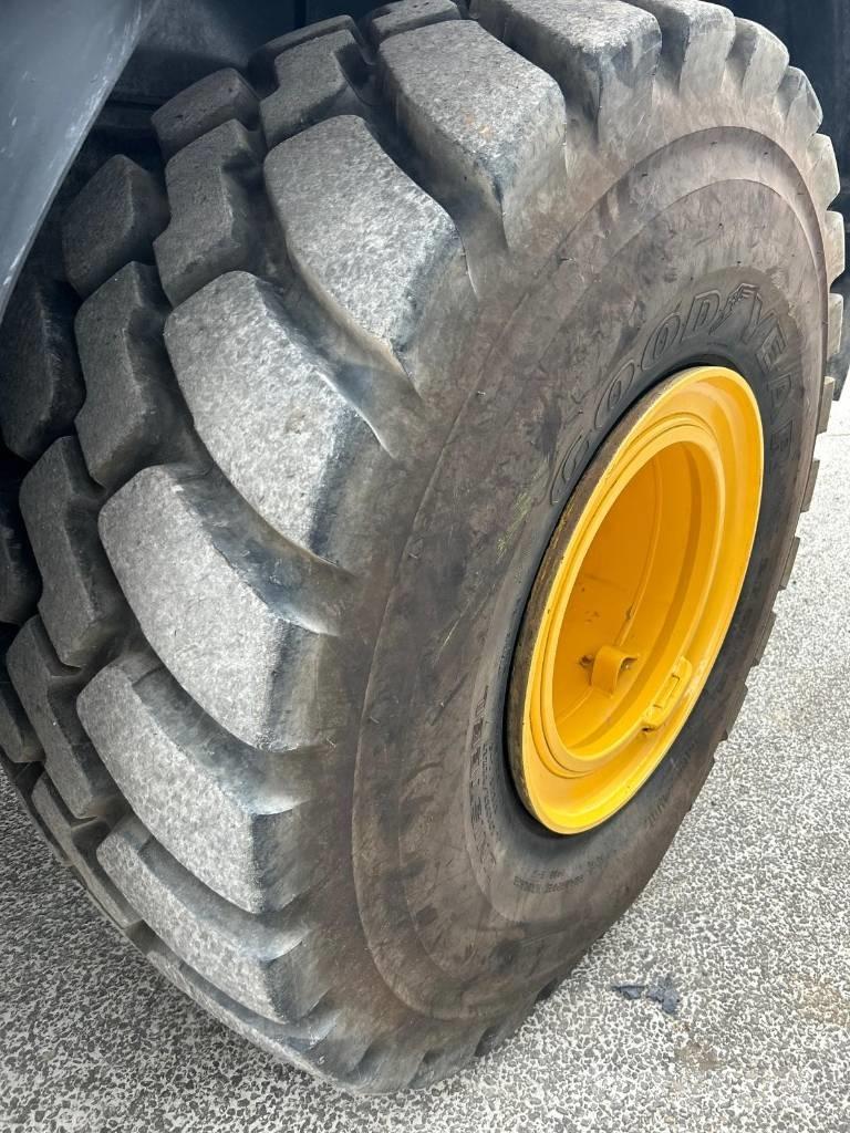 Komatsu WA 475-10E0 Pyöräkuormaajat