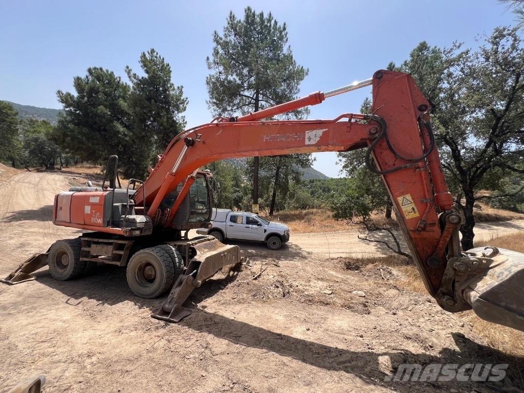 Hitachi ZX 210 W Pyöräkaivukoneet