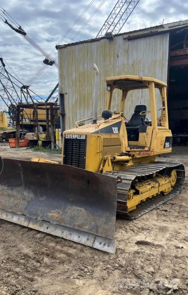 CAT D 5 G LGP Telaketjupuskutraktorit