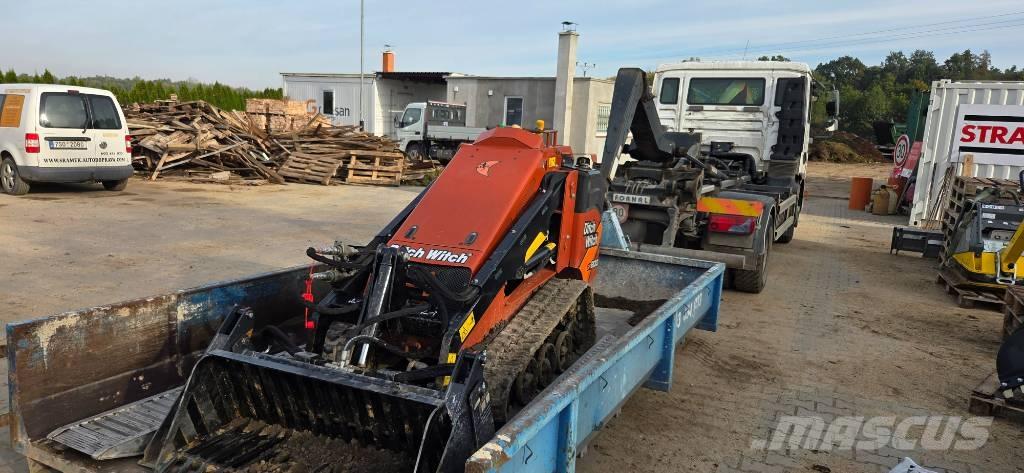 Ditch Witch SK 800 Pienkuormaajat