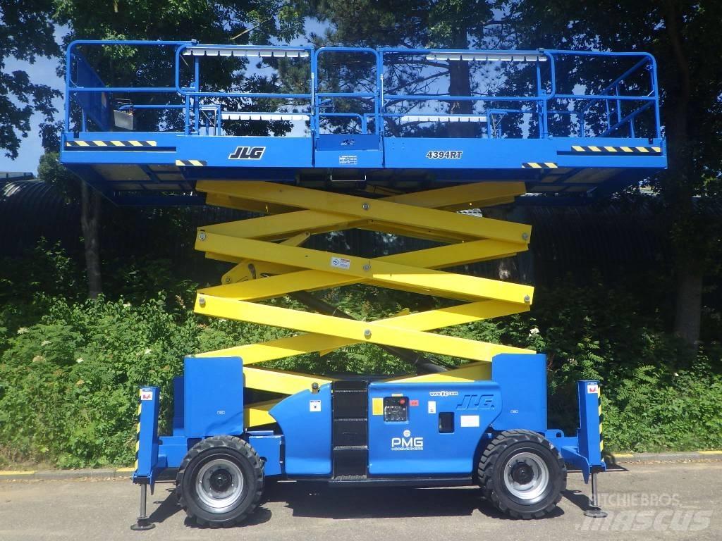 JLG 4394RT Saksilavat