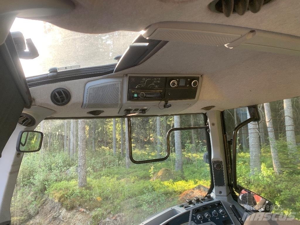 Valtra N 174 Traktorit