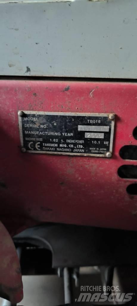 Takeuchi TB016 Minikaivukoneet < 7t