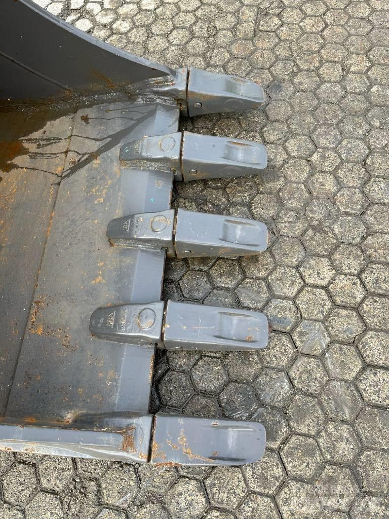 Volvo EC355 Bucket Kauhat