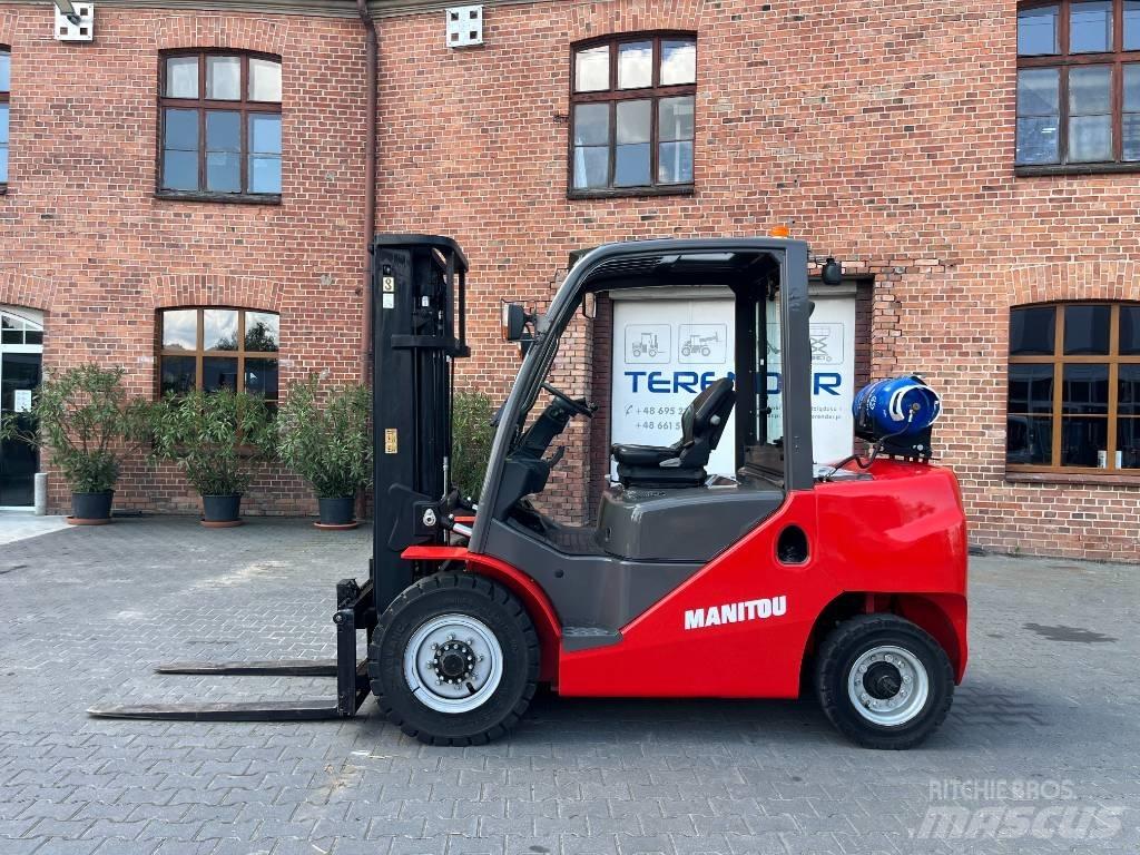 Manitou MI 40 G Nestekaasutrukit
