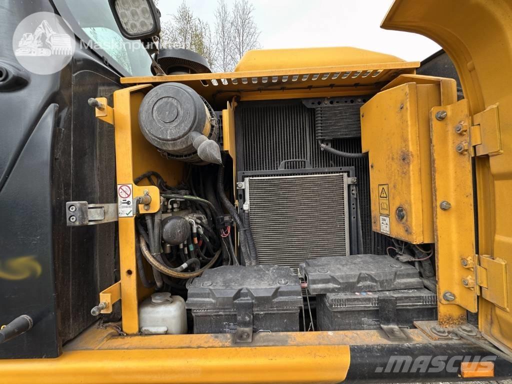 JCB JS 145 W Pyöräkaivukoneet