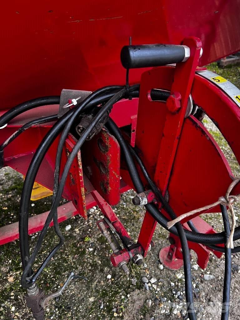 Bredal B 2 Kuivalannan levittimet