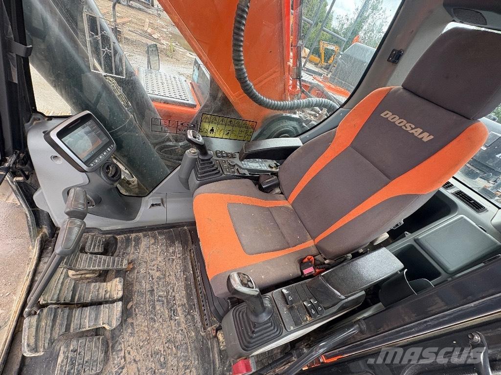 Doosan DX380LC-5 Telakaivukoneet