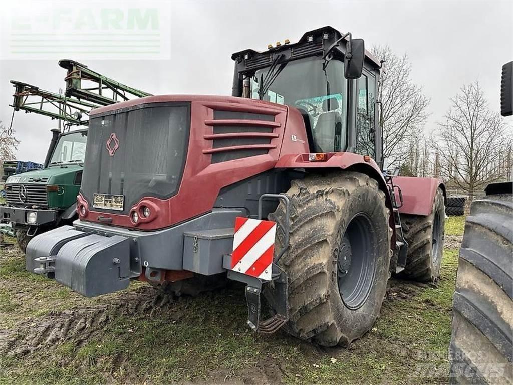Kirovets k-743 Traktorit