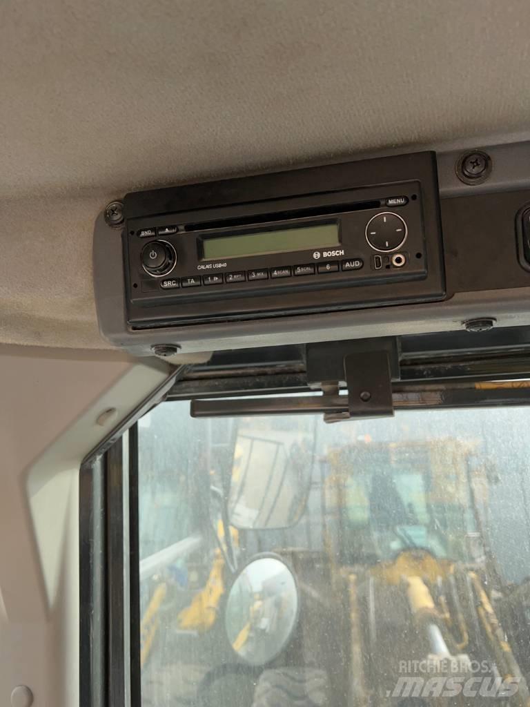 Komatsu WA 380-8 Pyöräkuormaajat