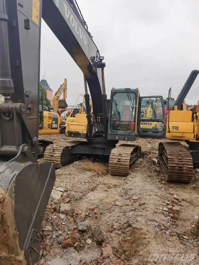 Volvo EC 210 DL Telakaivukoneet