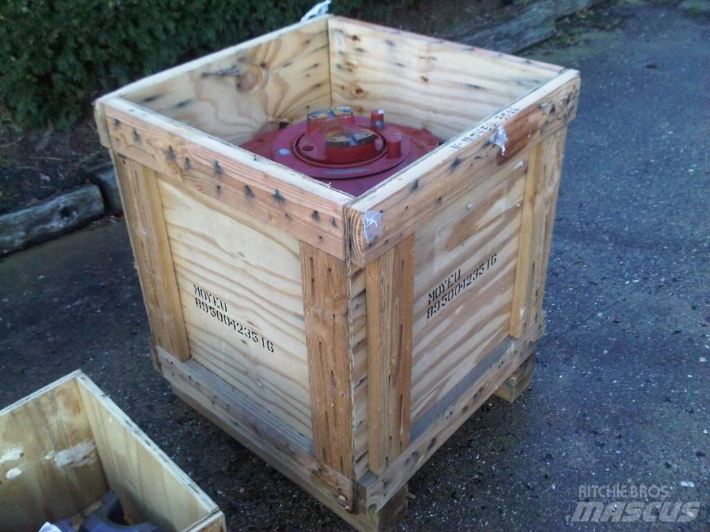 CASE 340 B Akselit