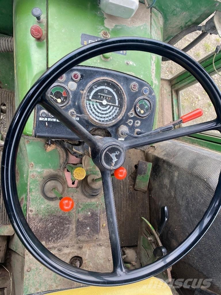 John Deere 1630 Traktorit