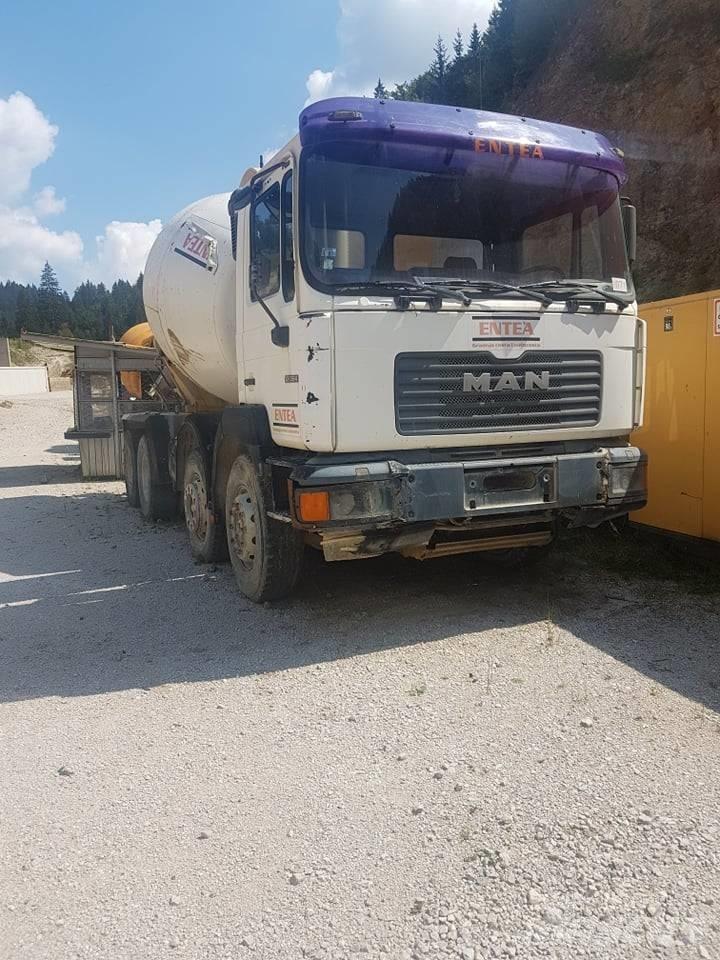 MAN T45 P X N 1 L Betoninsekoitin
