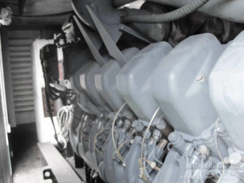 MTU 16V4000G83 Dieselgeneraattorit