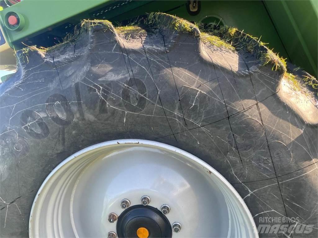 Krone BIG X 650 Ajosilppurit