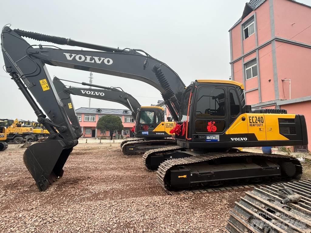 Volvo EC 240 Telakaivukoneet