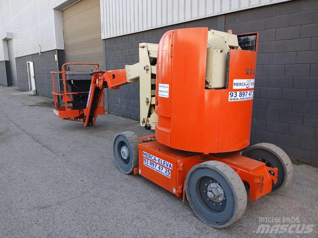 JLG E300AJP Kuukulkijat
