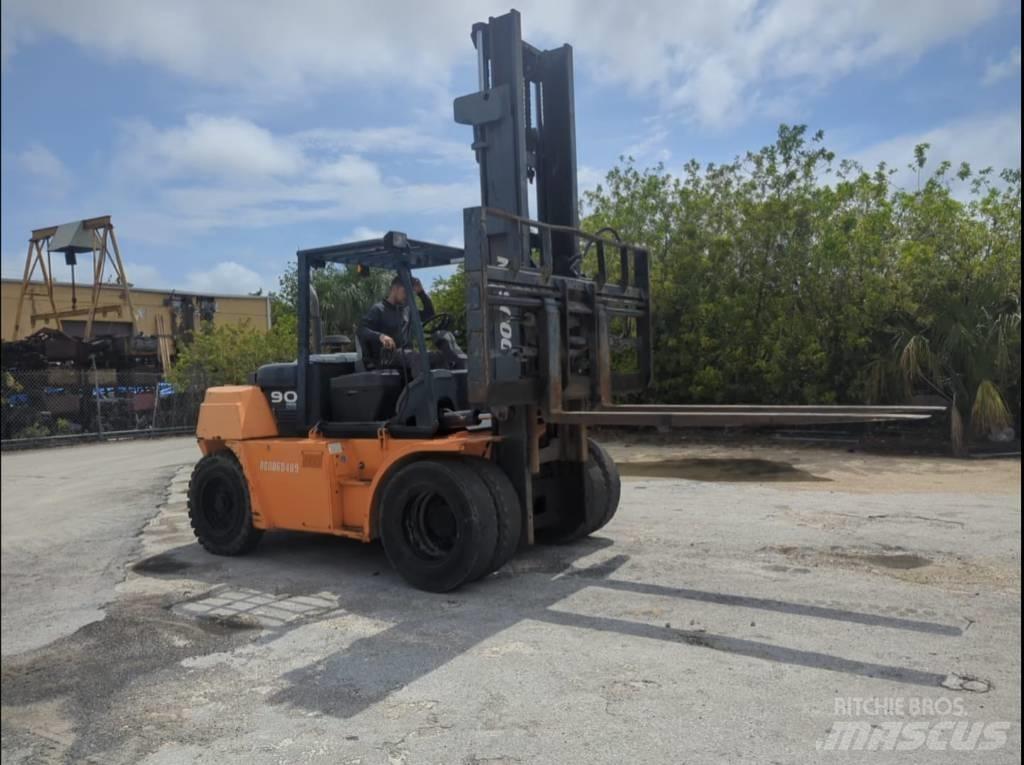 Doosan D 90 S-7 Muut haarukkatrukit